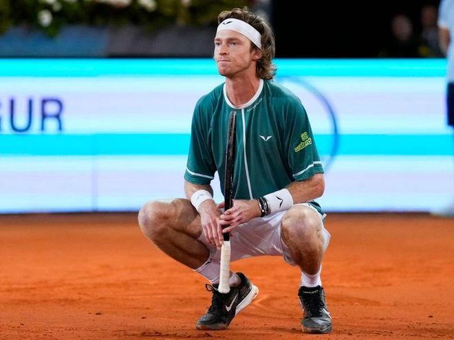 了中国摔跤 了中国摔跤